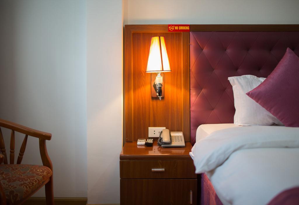 Brandi Hanoi Hotel מראה חיצוני תמונה